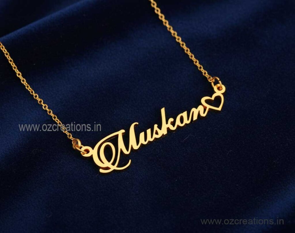 Personalized nmae  Necklace outline heart